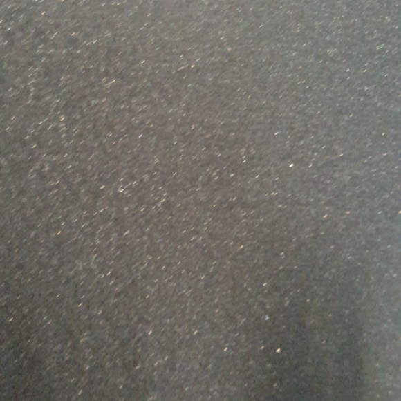 Long Sleeve Ruffle Top - Picture 4 of 4